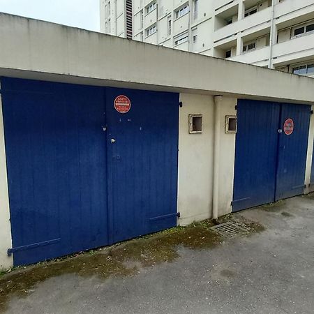 Cap Sud - 53M2- Vue Pyrenees- Hypercentre-Parking -Wifi Fibre Daire Tarbes Dış mekan fotoğraf