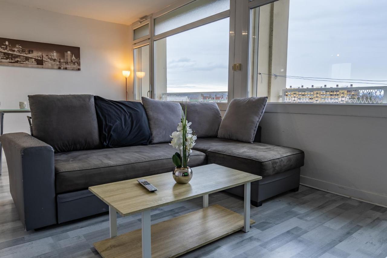 Cap Sud - 53M2- Vue Pyrenees- Hypercentre-Wifi Fibre -Nouvelle Literie Daire Tarbes Dış mekan fotoğraf