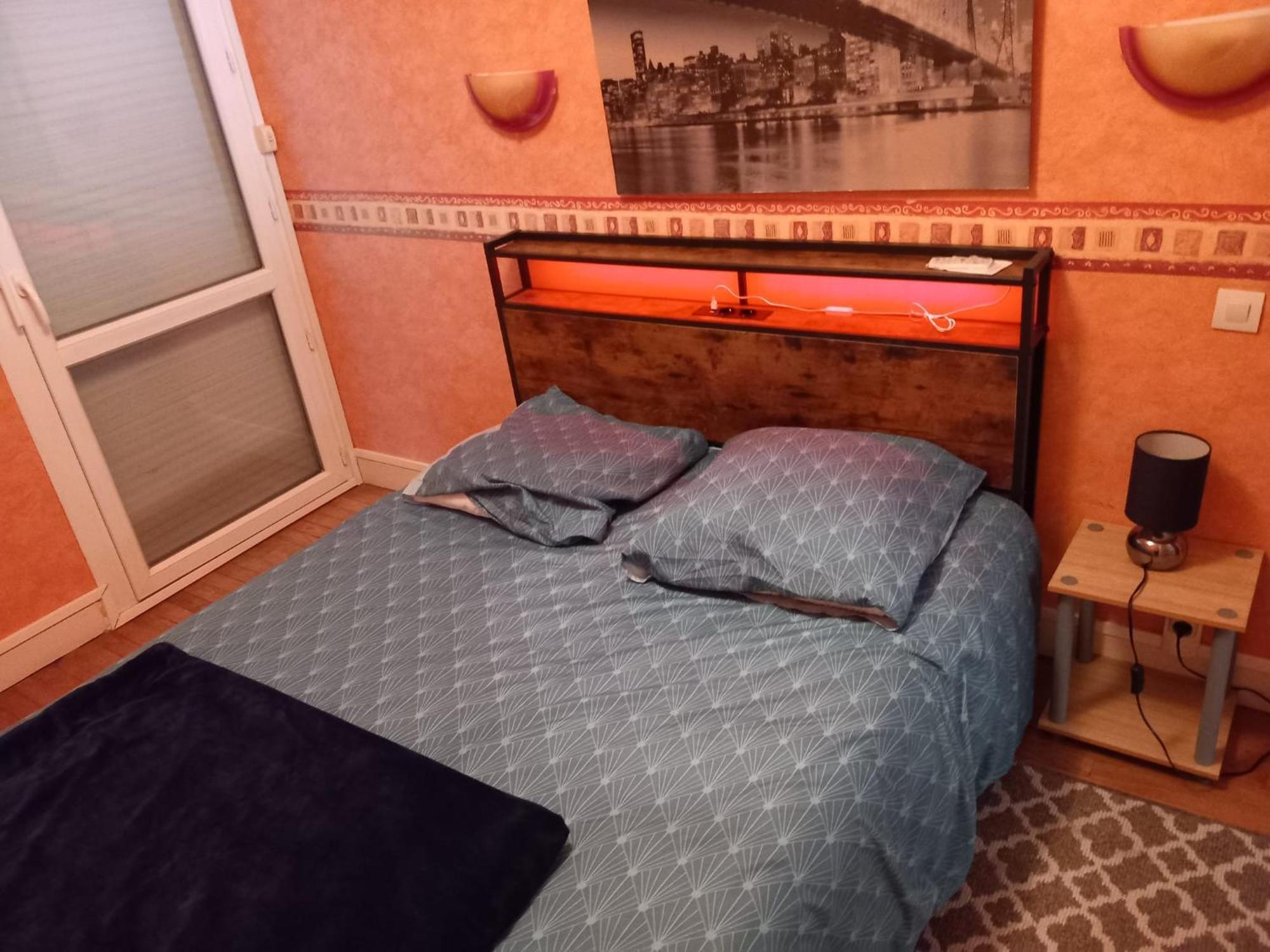 Cap Sud - 53M2- Vue Pyrenees- Hypercentre-Wifi Fibre -Nouvelle Literie Daire Tarbes Dış mekan fotoğraf